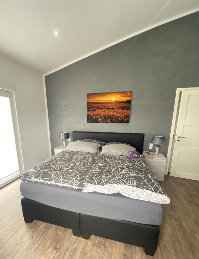 Ferienwohnung Ankerplatz 엠덴 외부 사진