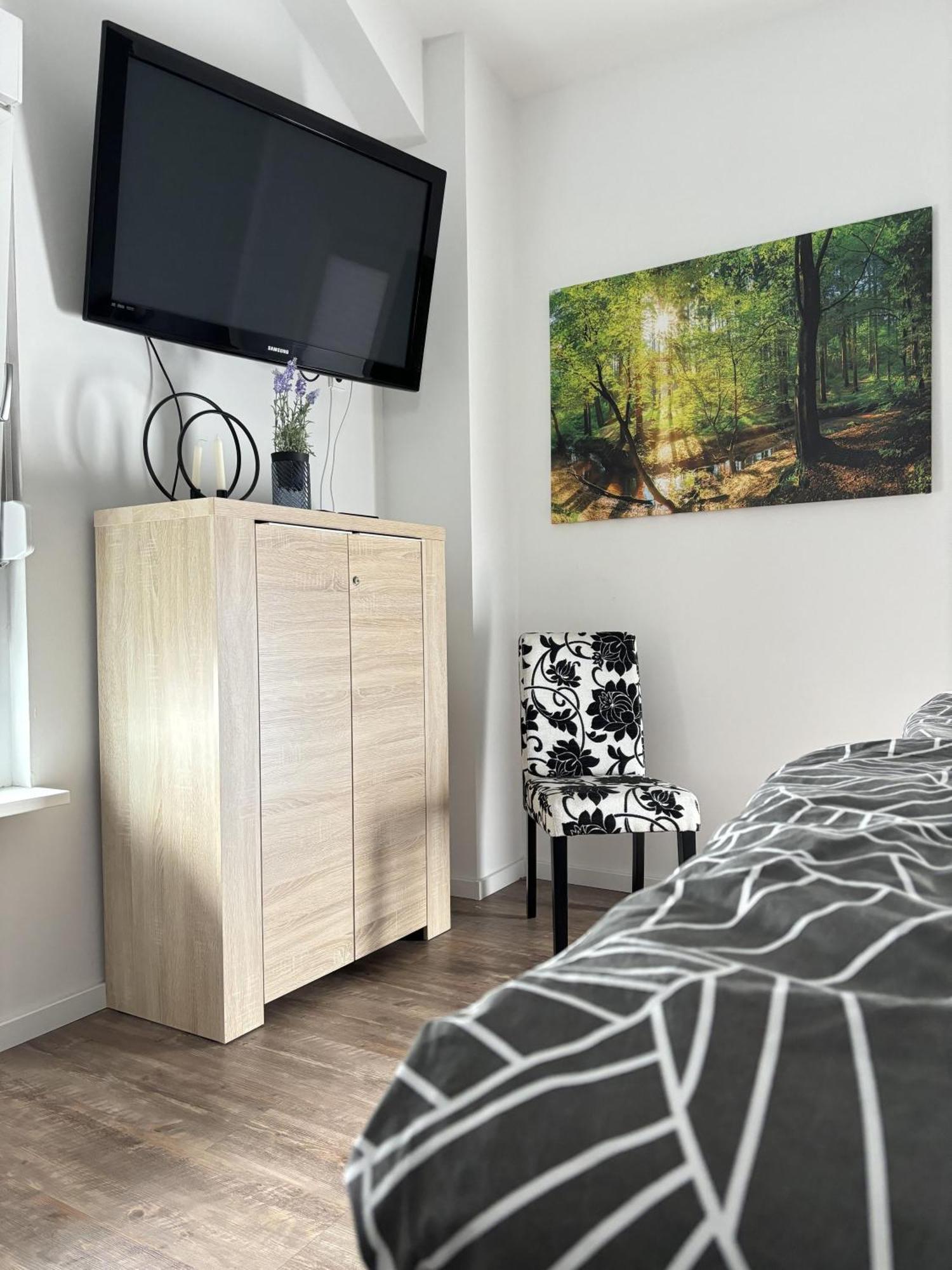 Ferienwohnung Ankerplatz 엠덴 외부 사진